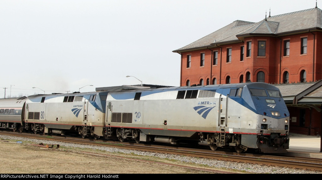 AMTK 39 & 80 bring train P092 into the station